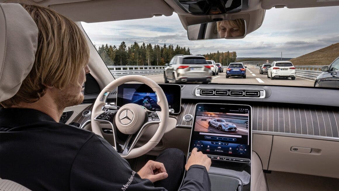 mercedes drive pilot