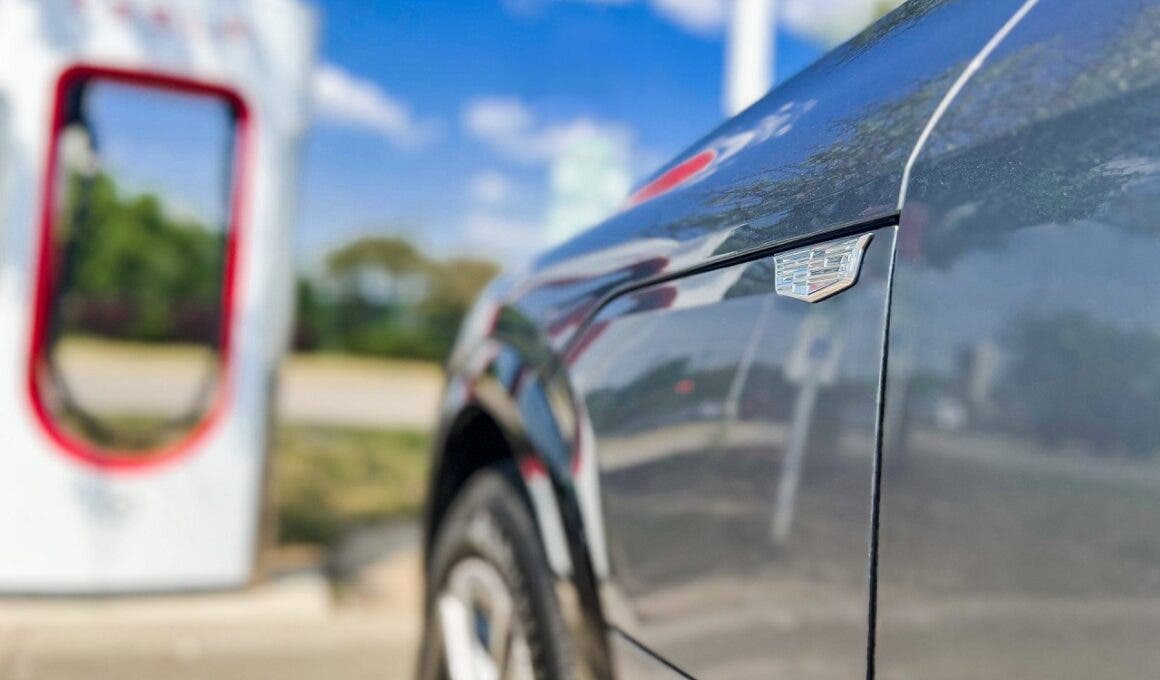 tesla e General Motors