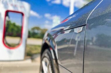 tesla e General Motors