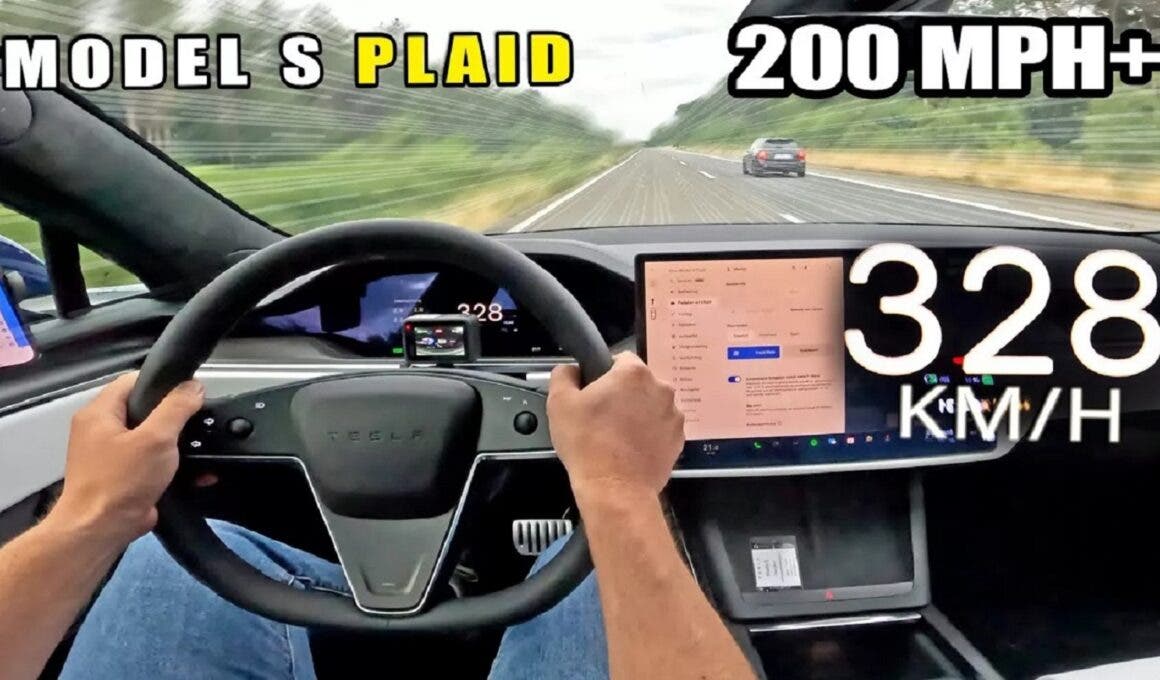 Tesla Model S Plaid