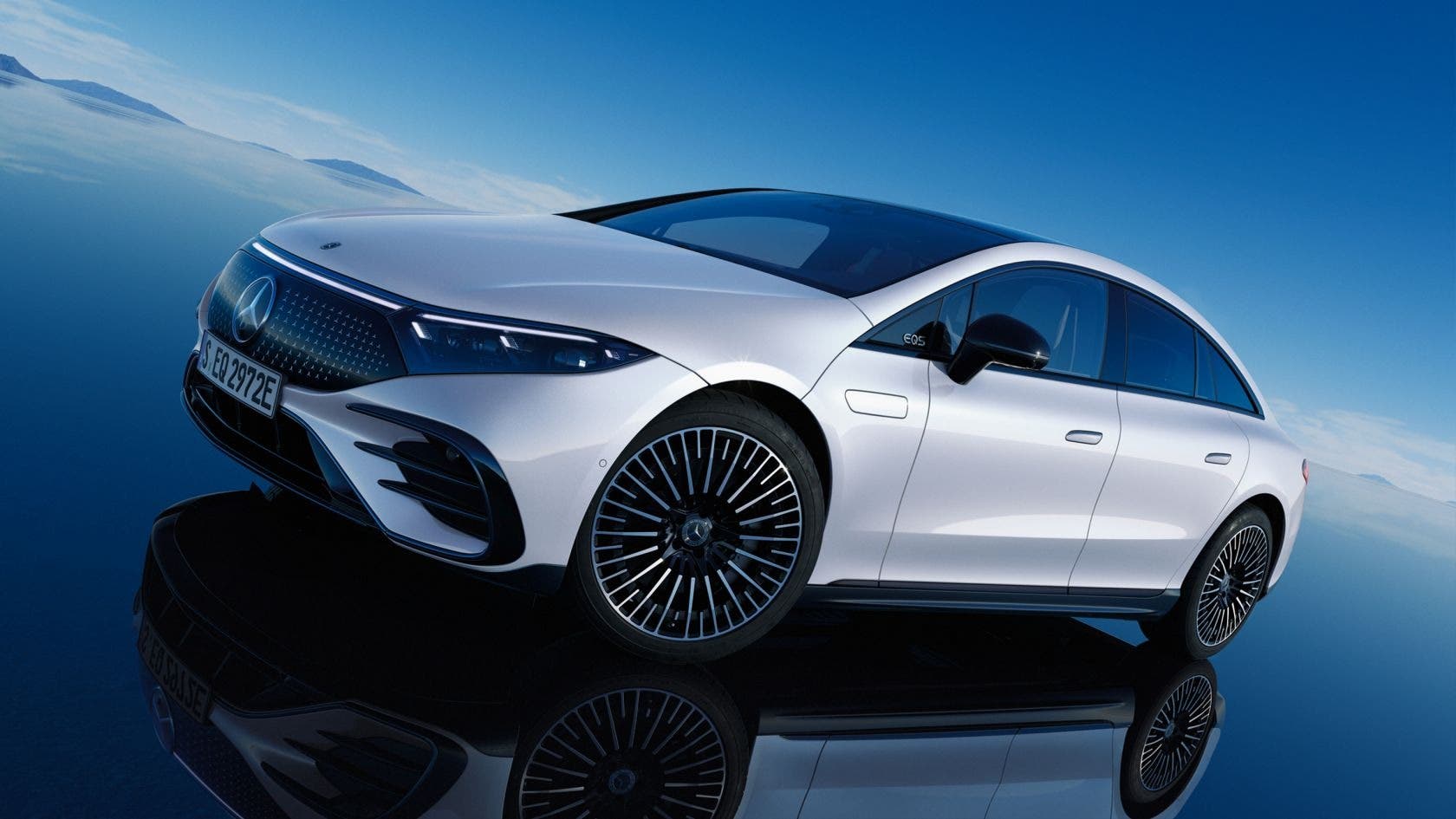 Mercedes EQ