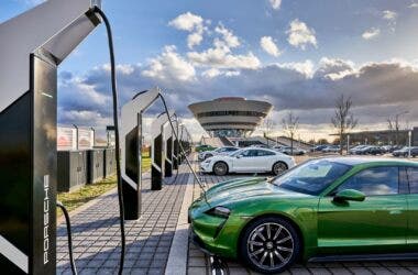 Porsche Charging Lounge
