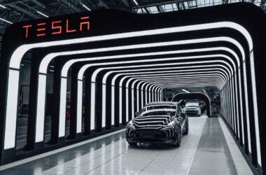 Stabilimento Tesla