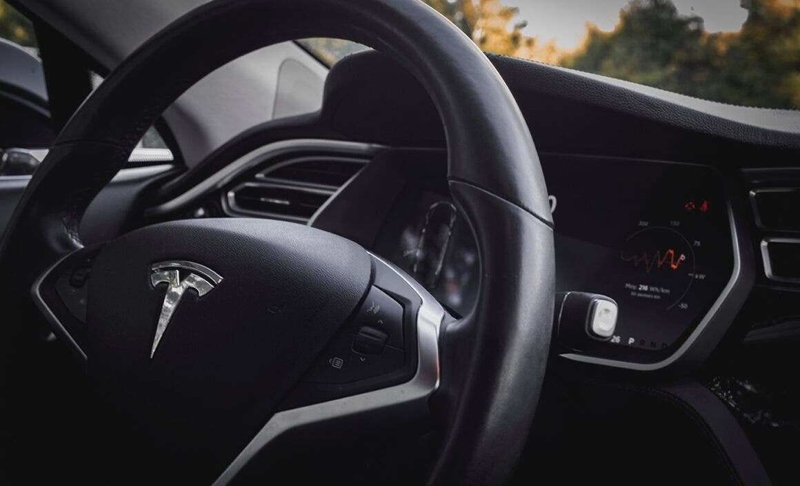 Interni di una vettura Tesla