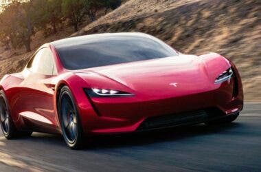 Nuova Tesla Roadster