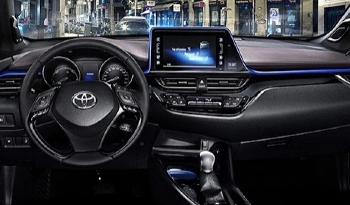 Toyota interni