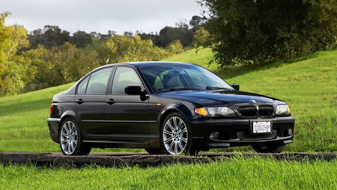 BMW.330i