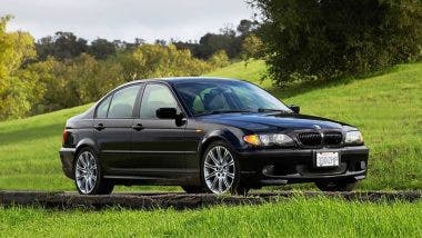 BMW.330i