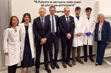 Ferrari laboratorio E-Cells Lab