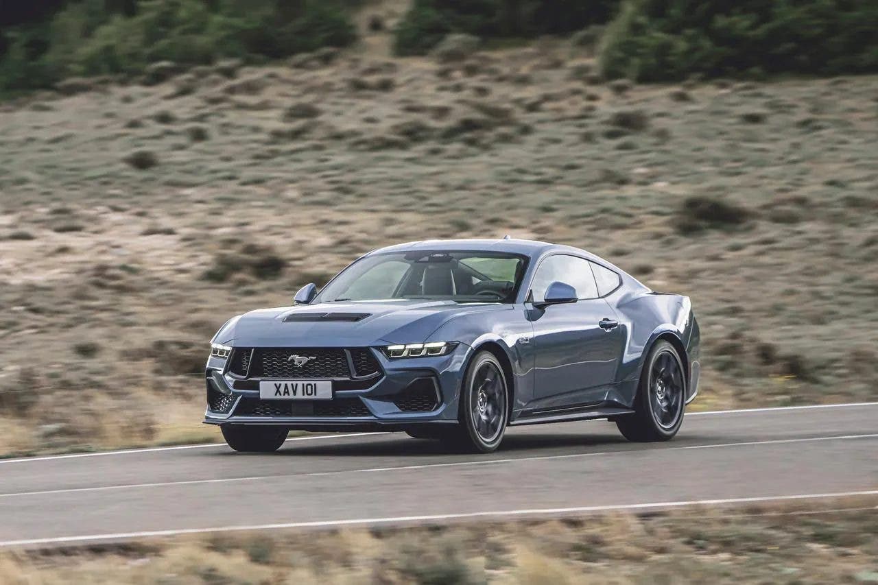 Ford Mustang Dark Horse GT