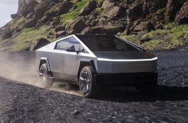 Pedale acceleratore Tesla Cybertruck