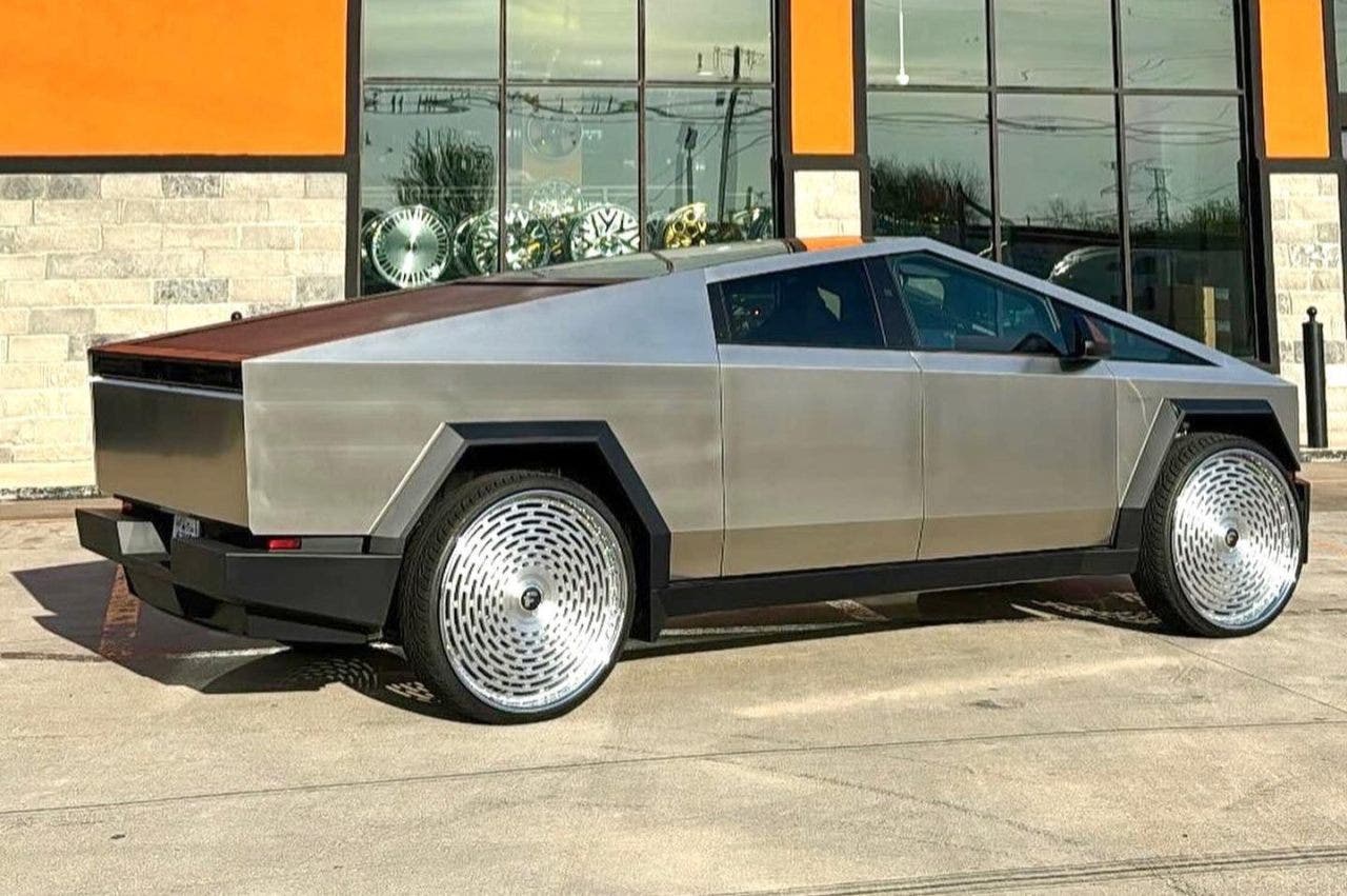 Tesla Cybertruck