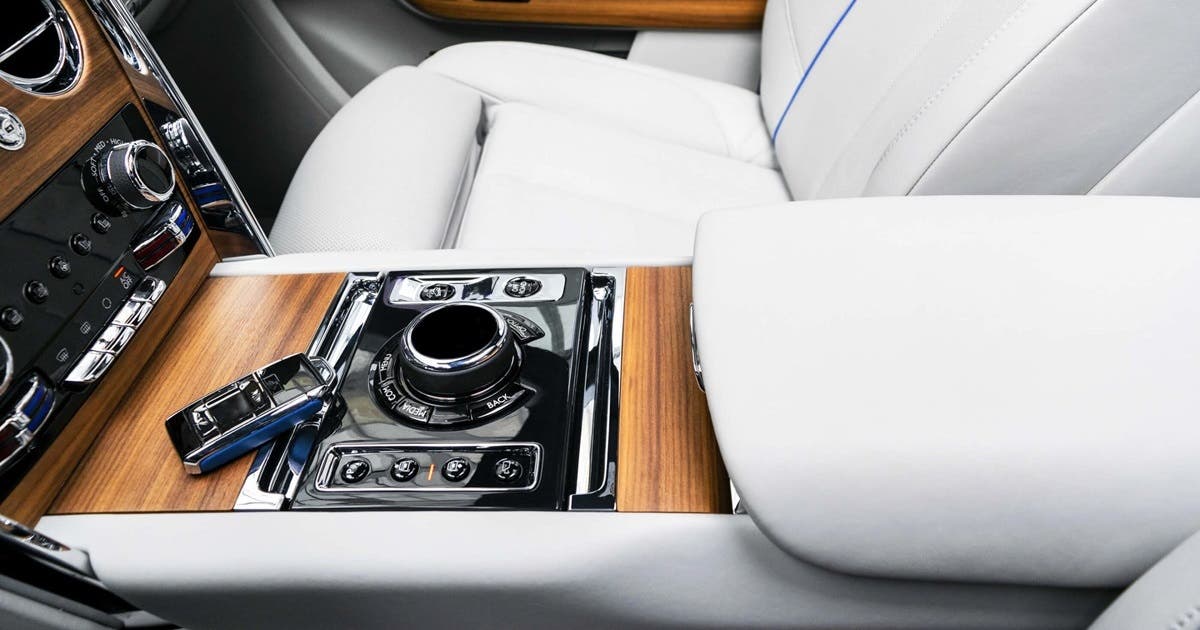 Materiali per gli interni auto