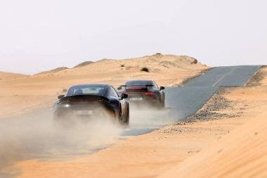 Porsche 911 ibrida 2025