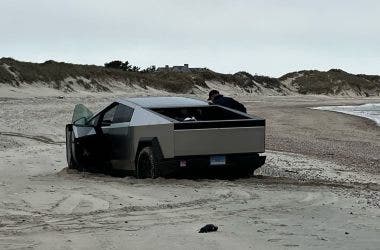 Tesla Cybertruck Nantucket