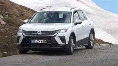 Volkswagen T-Roc, video spia della seconda generazione
