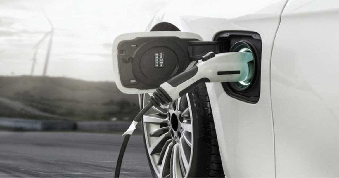 Previsioni consumi auto elettriche