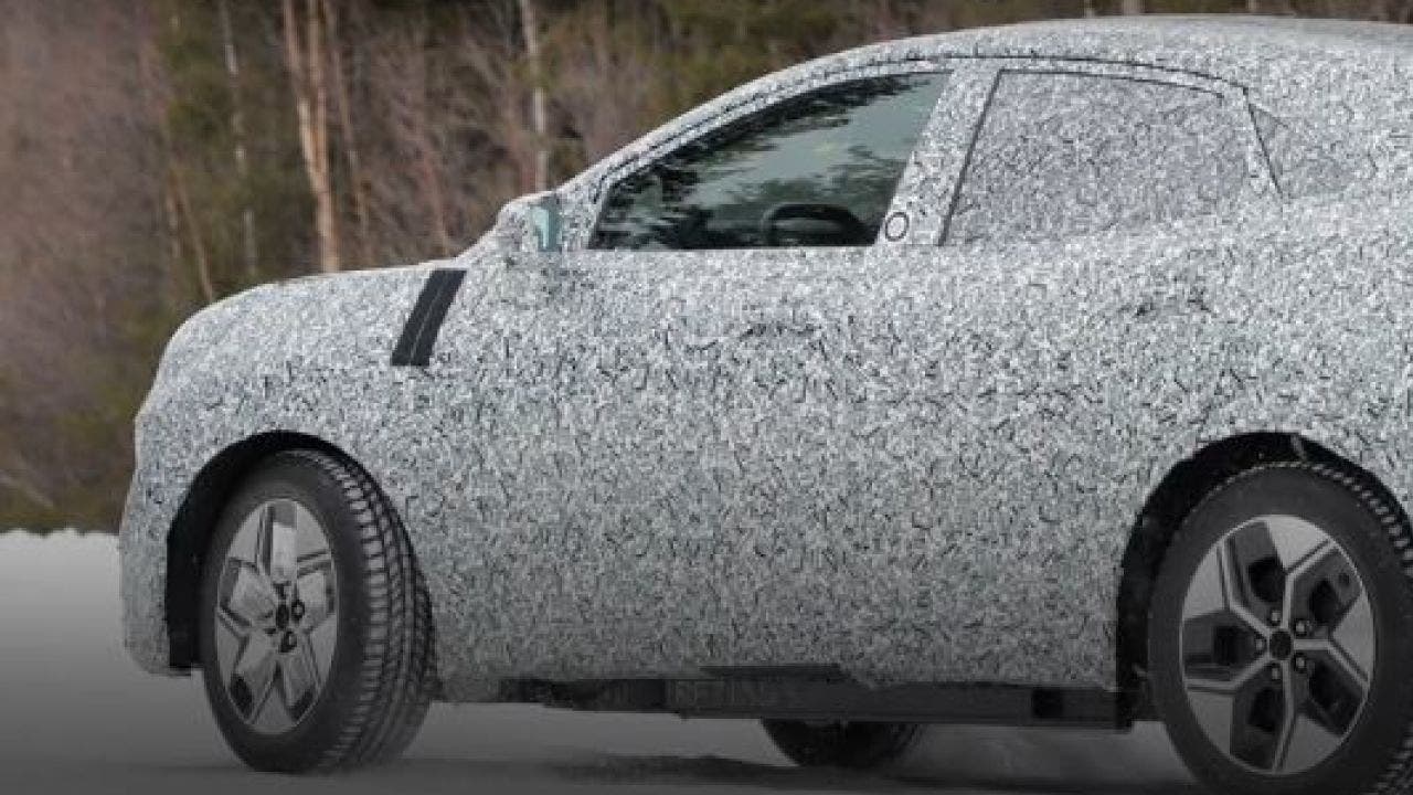 Ford Puma Gen-E, nuove foto spia