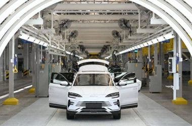 Tesla potrebbe essere superata dal colosso cinese BYD