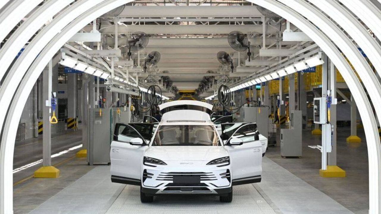 Tesla potrebbe essere superata dal colosso cinese BYD