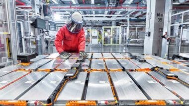 produzione veicoli elettrici