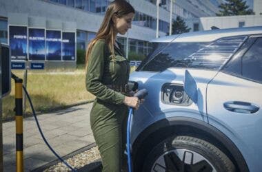 ford explorer elettrico