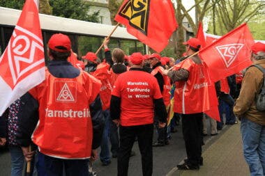 Proteste del sindacato IG Metall