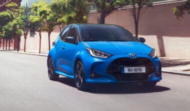 toyota yaris hybrid
