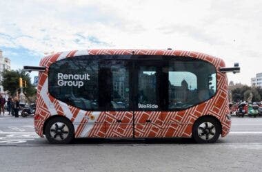 Renault, guida autonoma con WeRide
