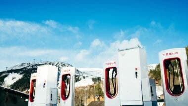Supercharger Tesla