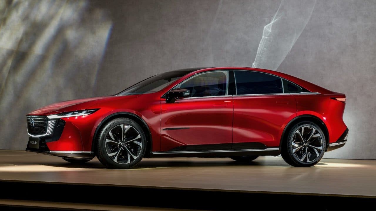 mazda Mazda6e