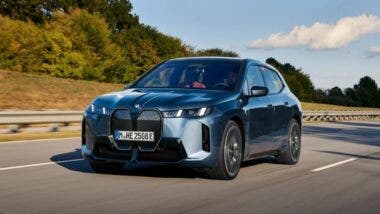 BMW iX