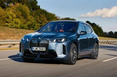BMW iX