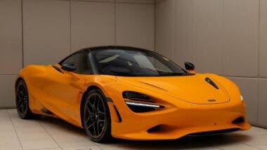 McLaren 750s