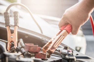 batteria scarica dell'auto elettrica
