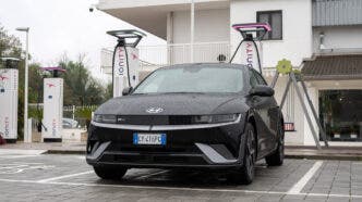 hyundai ioniq 5 piattaforma 800 Volt