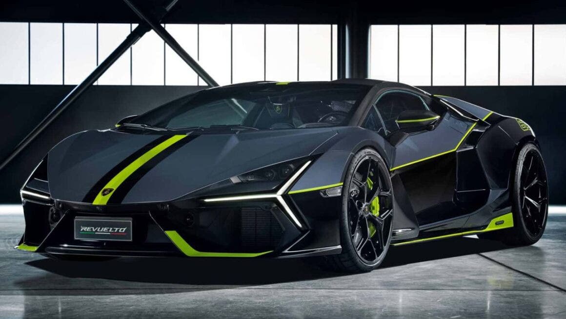 Lamborghini Revuelto ducati