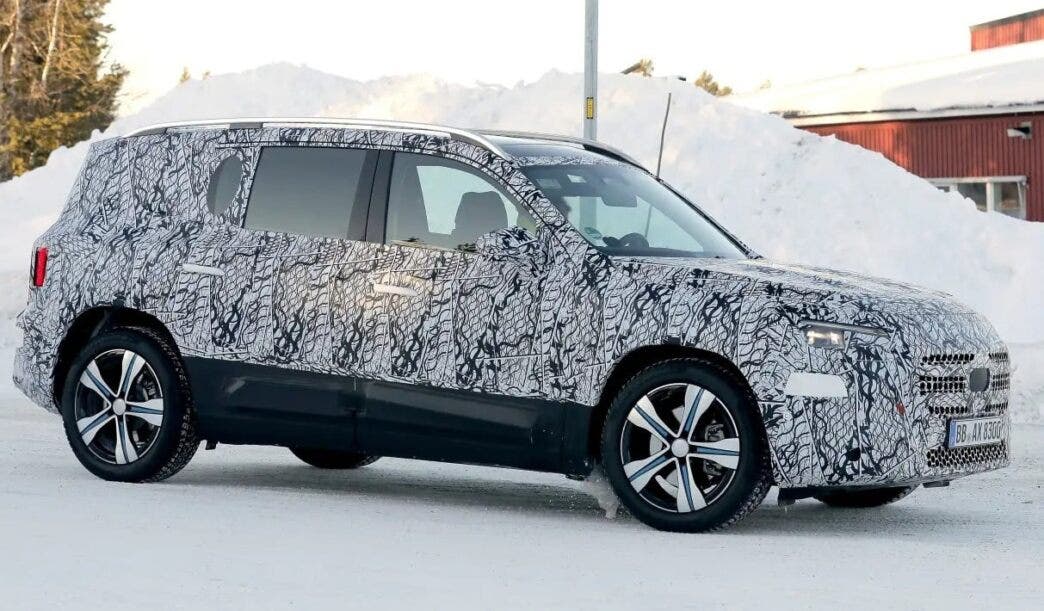 mercedes glb elettrica foto spia
