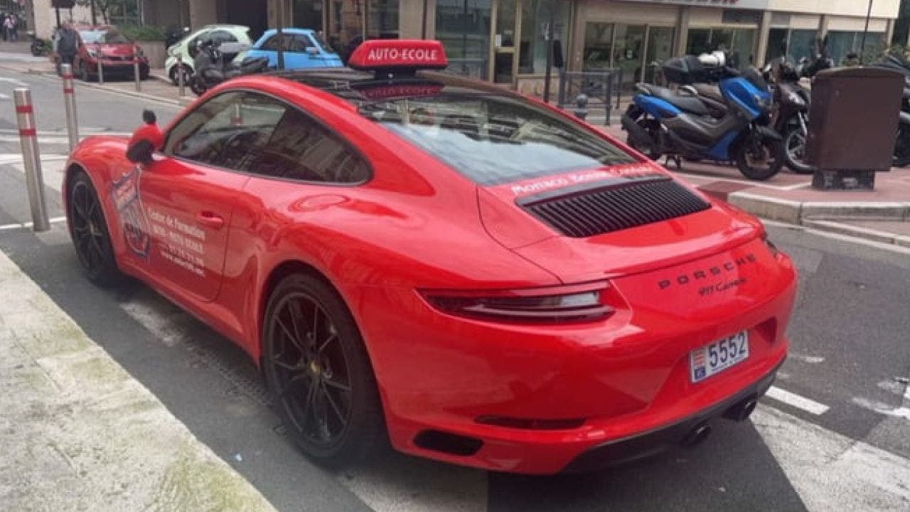 monaco, scuolaguida con porsche