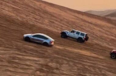 tesla model y contro le jeep