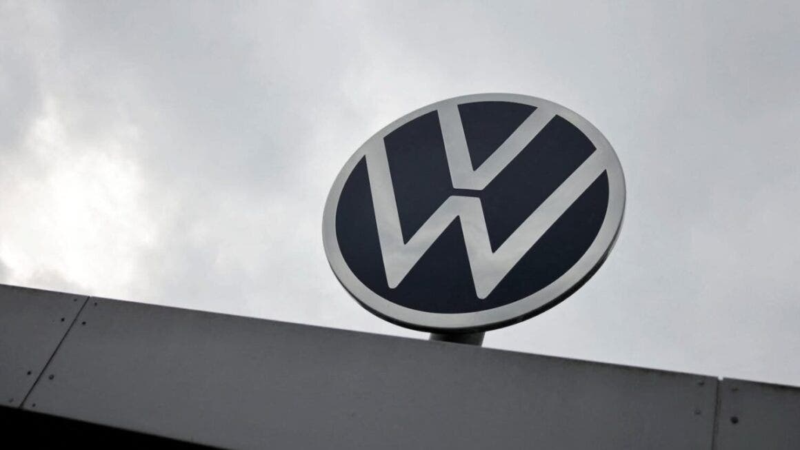 volkswagen logo
