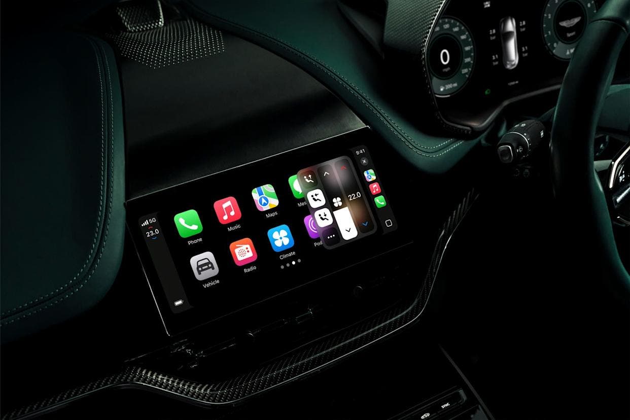 Apple CarPlay Ultra