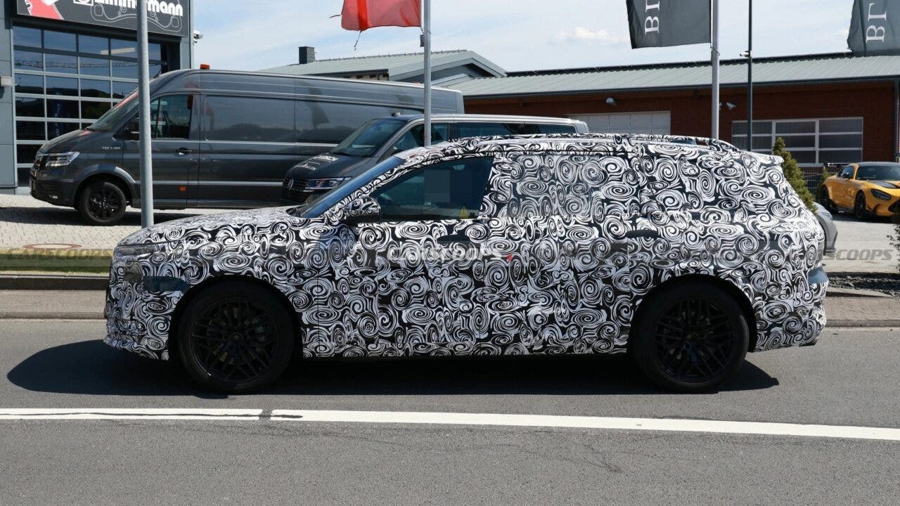Audi Q9 2027 foto spia