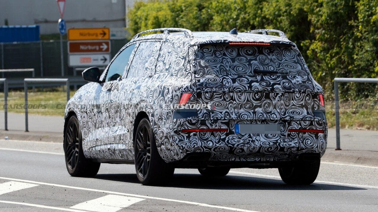 Audi Q9 2027 foto spia
