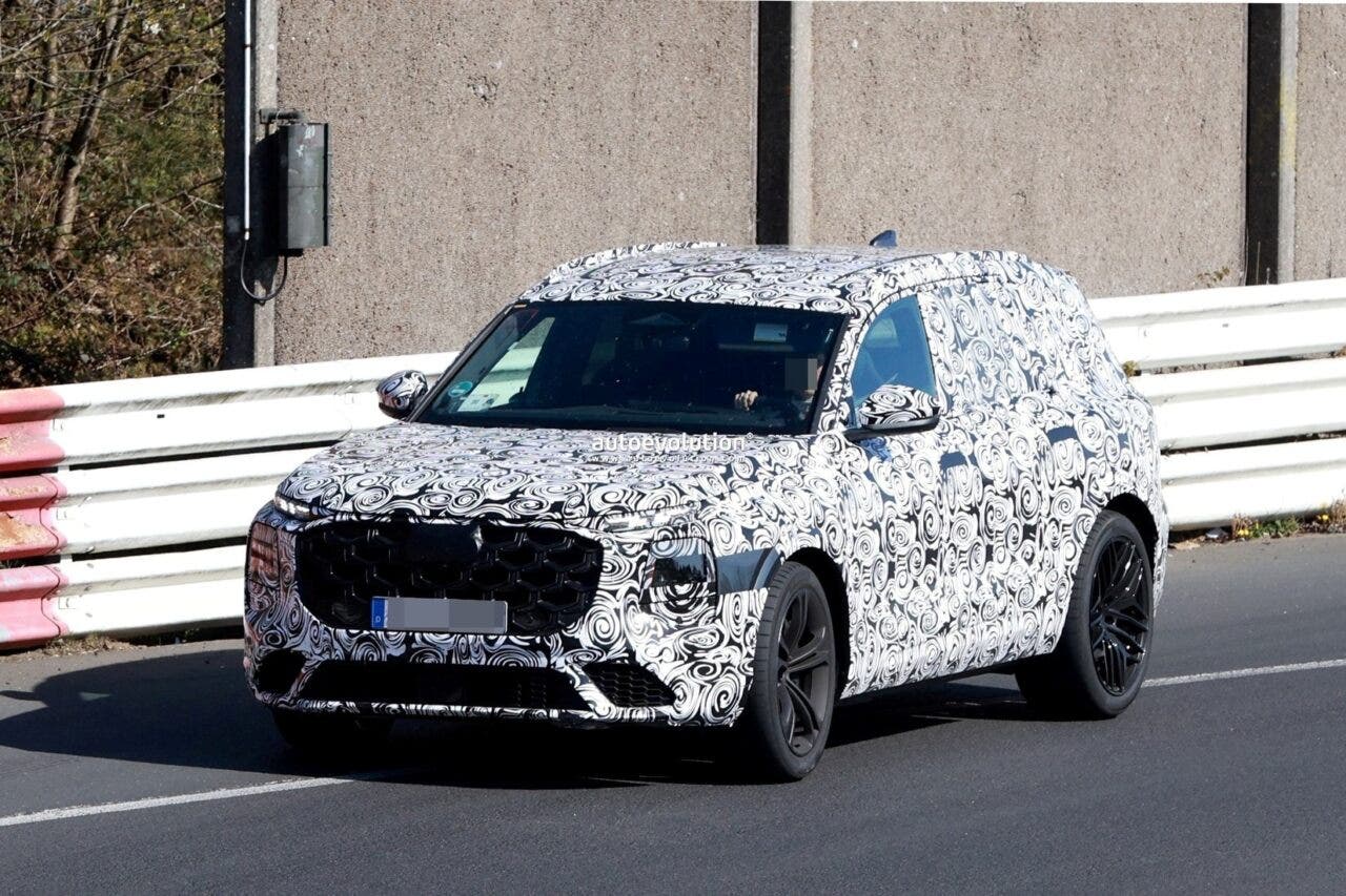 Audi SQ7 2025