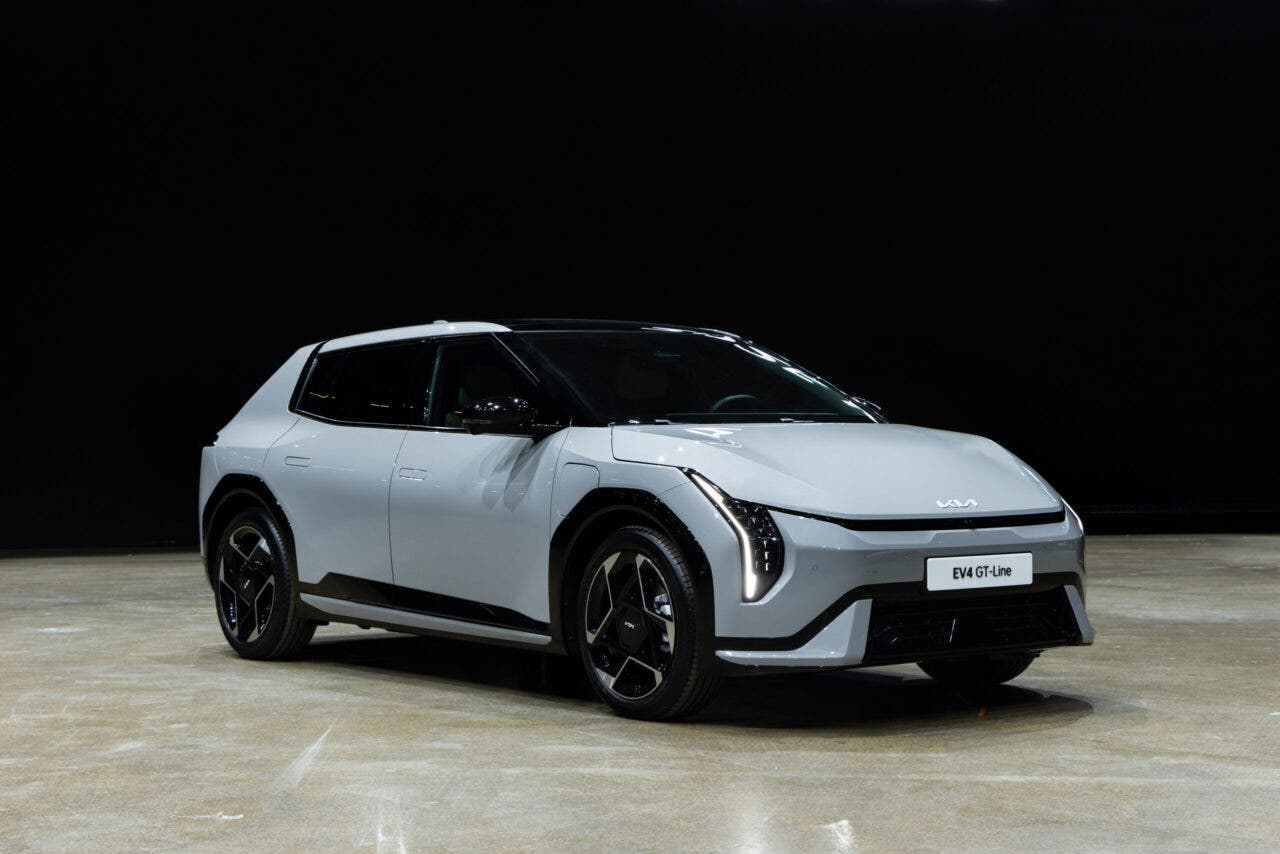 Kia EV4 2026