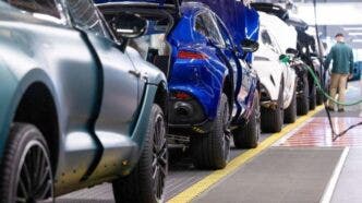 fabbrica aston martin