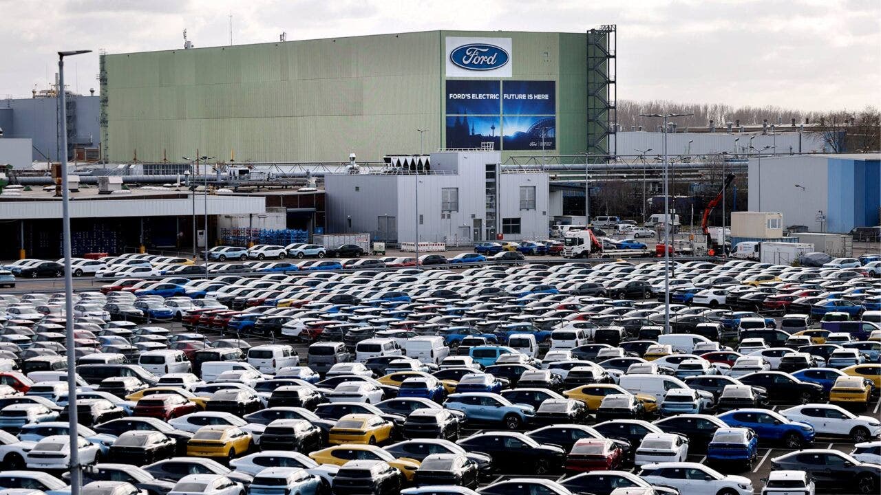 ford a colonia