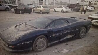 jaguar xj220 abbandonata