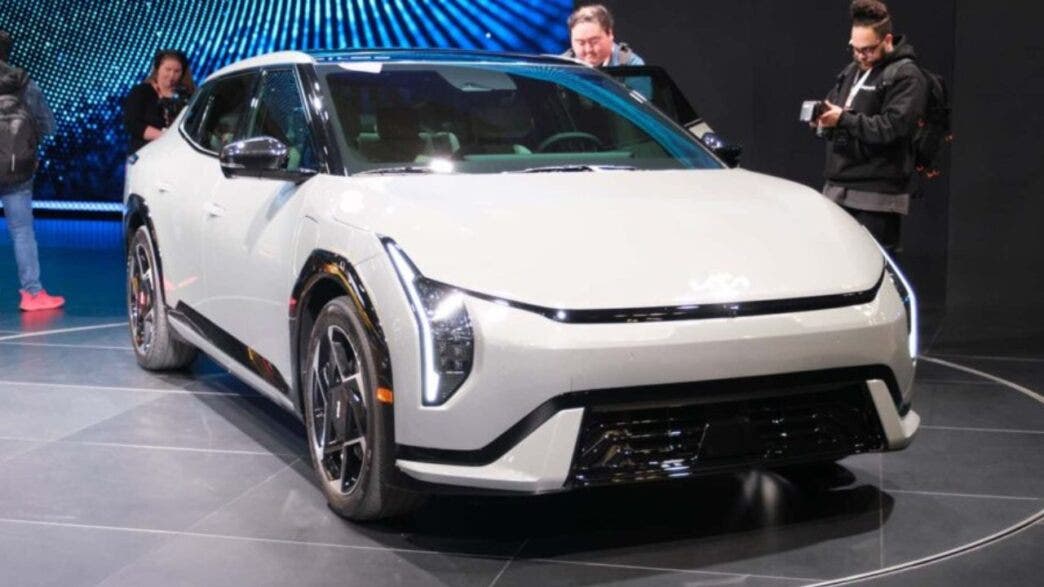 Kia EV4